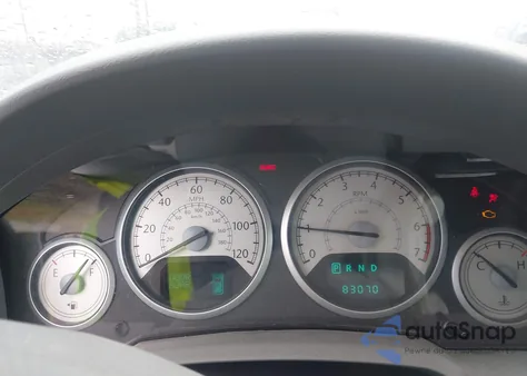 2010 Chrysler Town & Country Touring из США, поврежденный, VIN 2A4RR5DX9AR129437